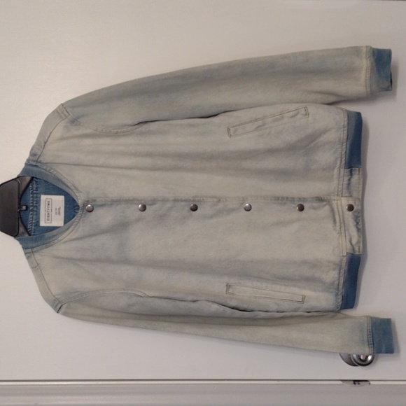 Forever 21 Oversized Denim Trucker Jacket size XS - Picture 10 of 16